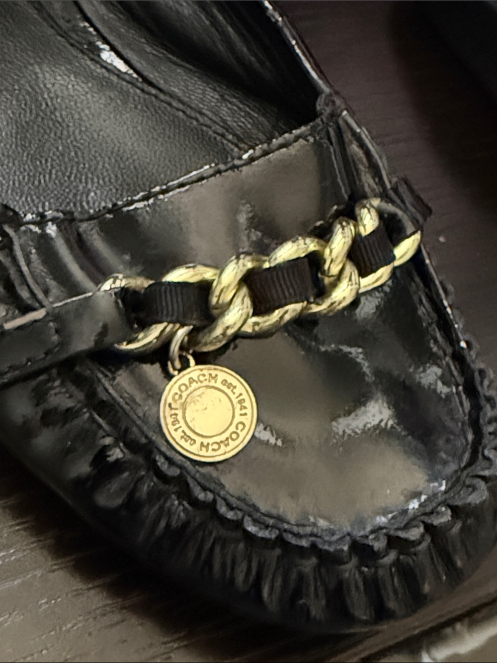 Coach Black Patent Leather Chain Link Ballet Flats Moc Toe Shoes 8 - Picture 16 of 16